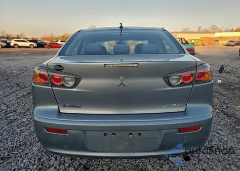 2014 Mitsubishi Lancer Es/Es Sport z USA, uszkodzony, nr VIN JA32U2FU5EU006653